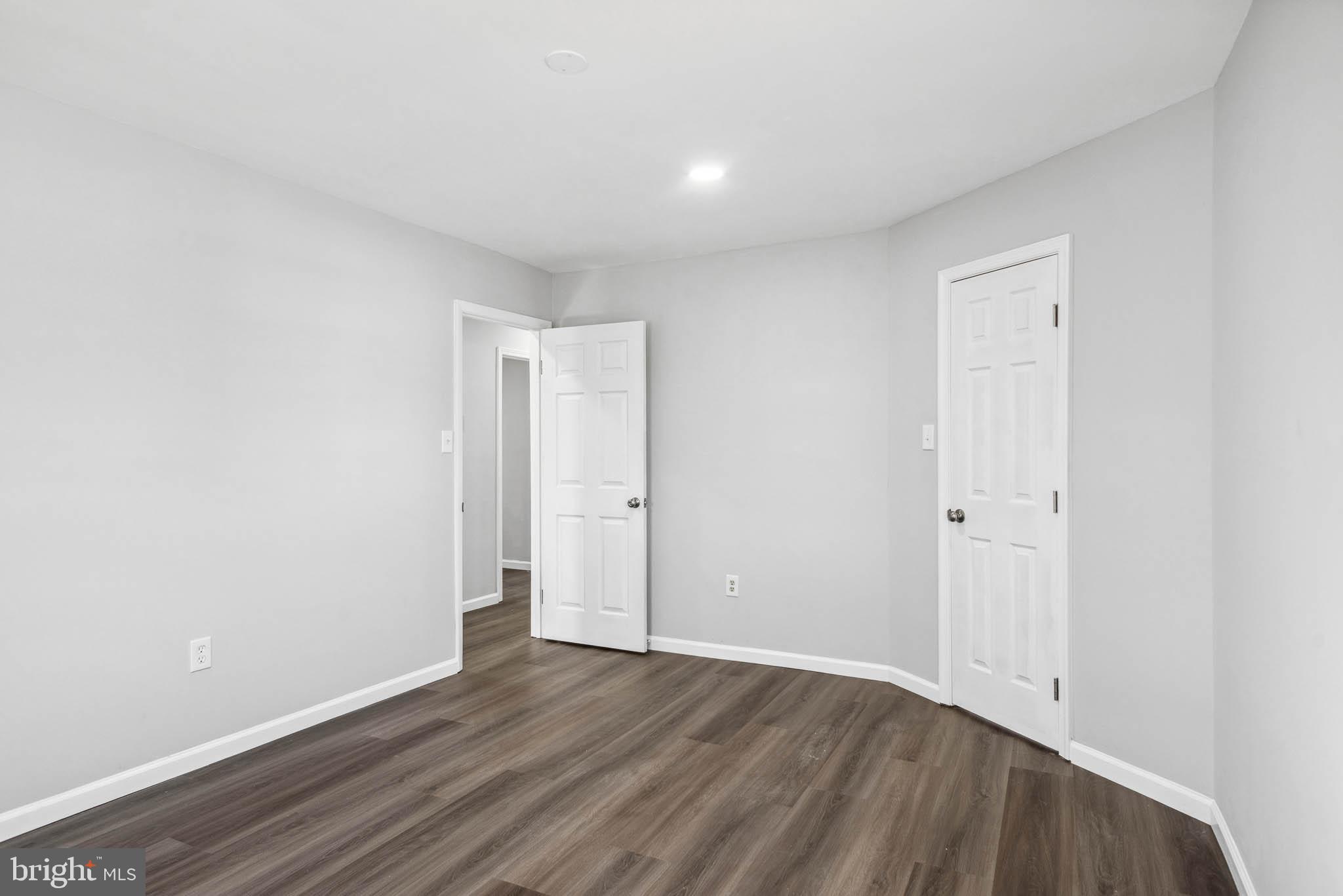 DALE CITY - Residential