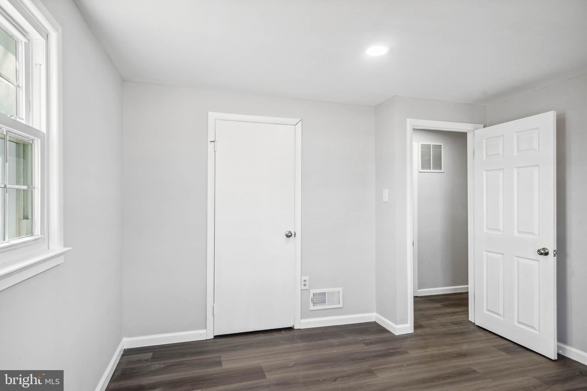 DALE CITY - Residential