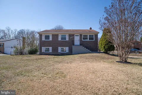 4801 Kentwood Lane, Woodbridge, VA MLS: VAPW2089142
