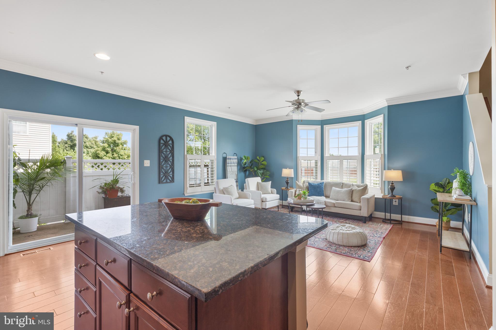 GATEWAY OVERLOOK - Residential