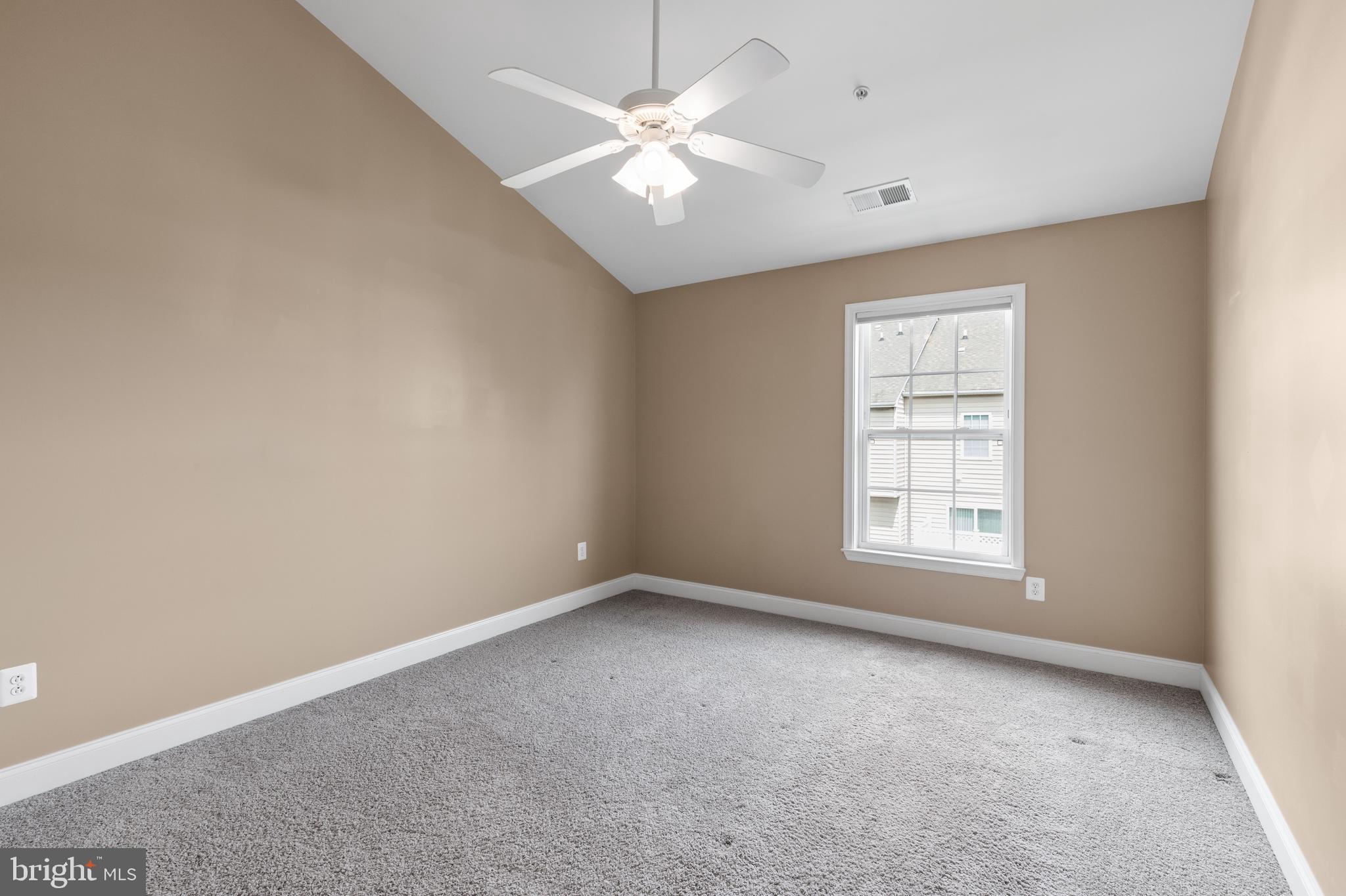 GATEWAY OVERLOOK - Residential