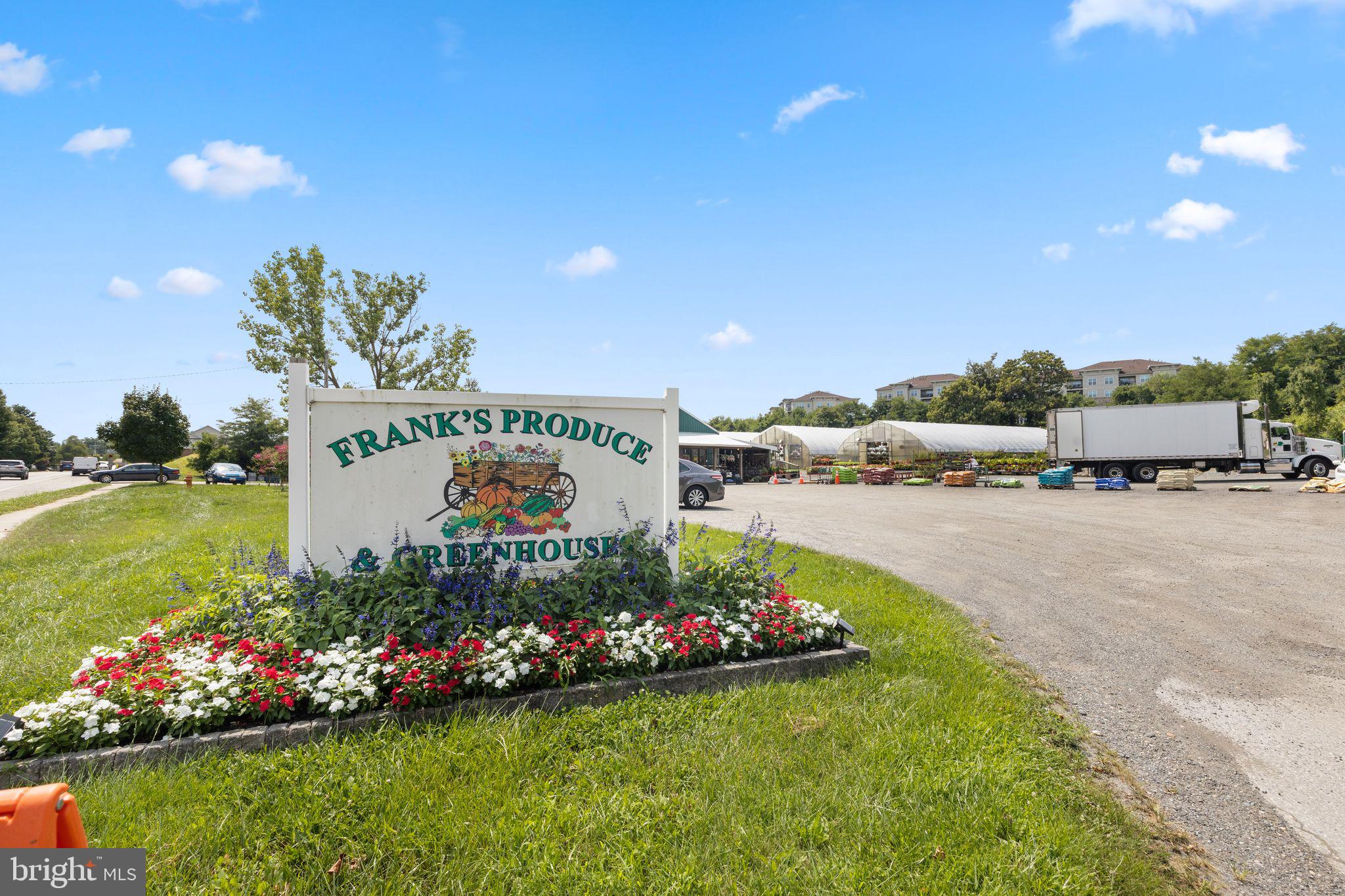 GATEWAY OVERLOOK - Residential