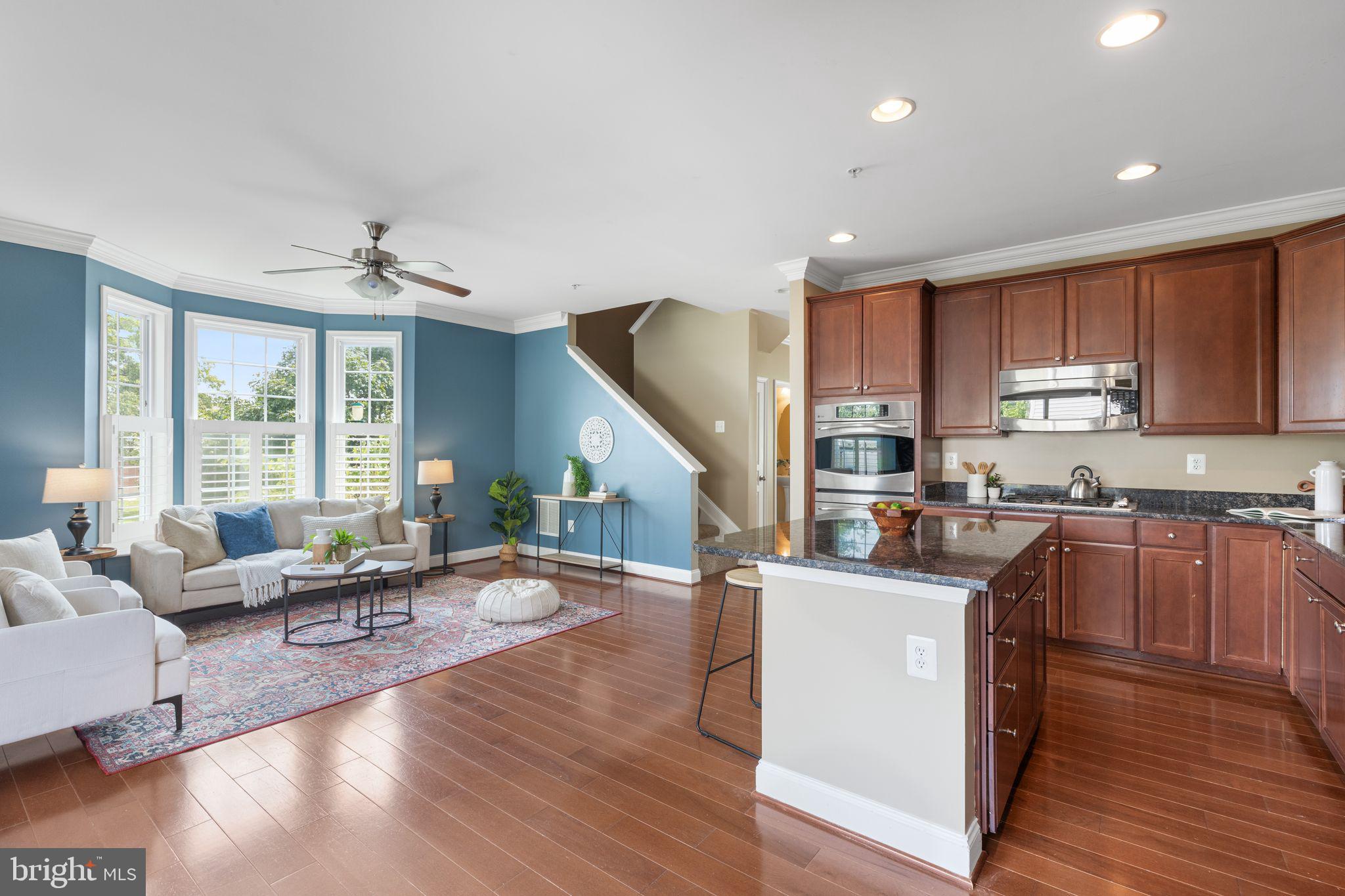 GATEWAY OVERLOOK - Residential