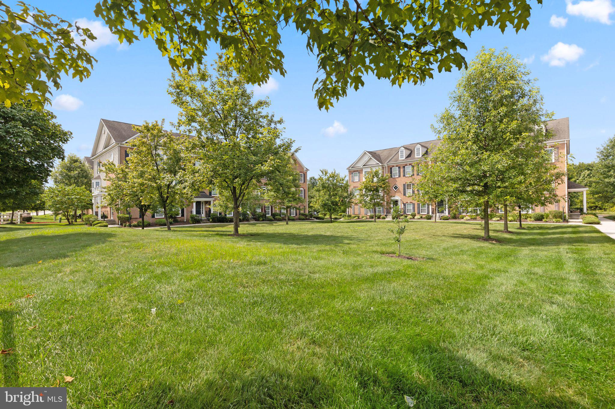 GATEWAY OVERLOOK - Residential