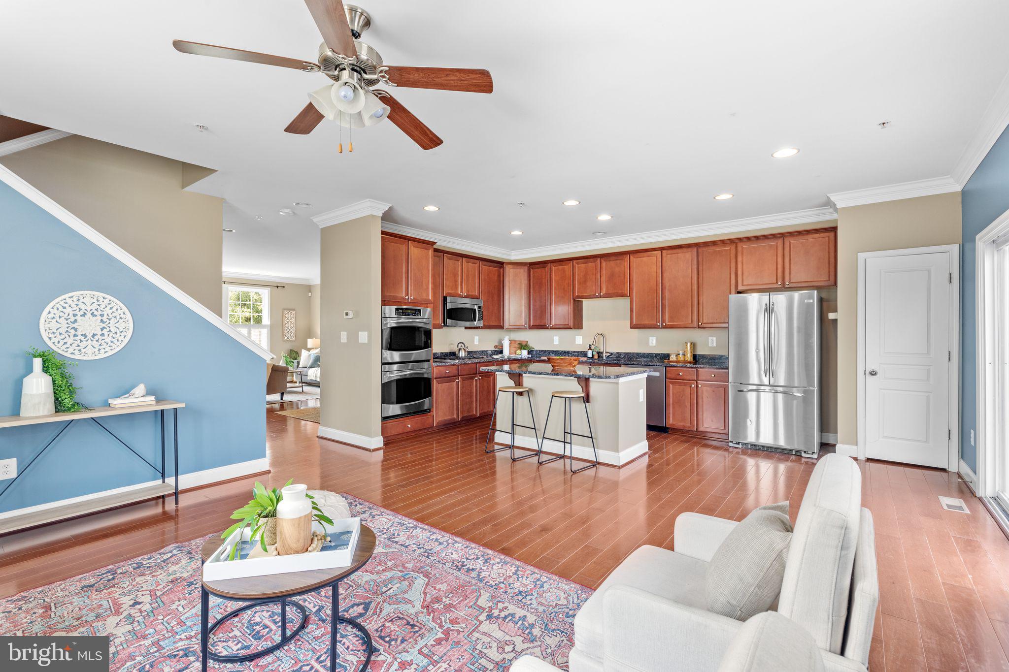 GATEWAY OVERLOOK - Residential