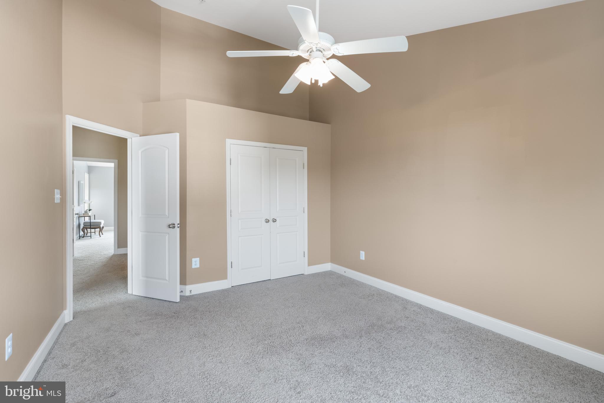 GATEWAY OVERLOOK - Residential