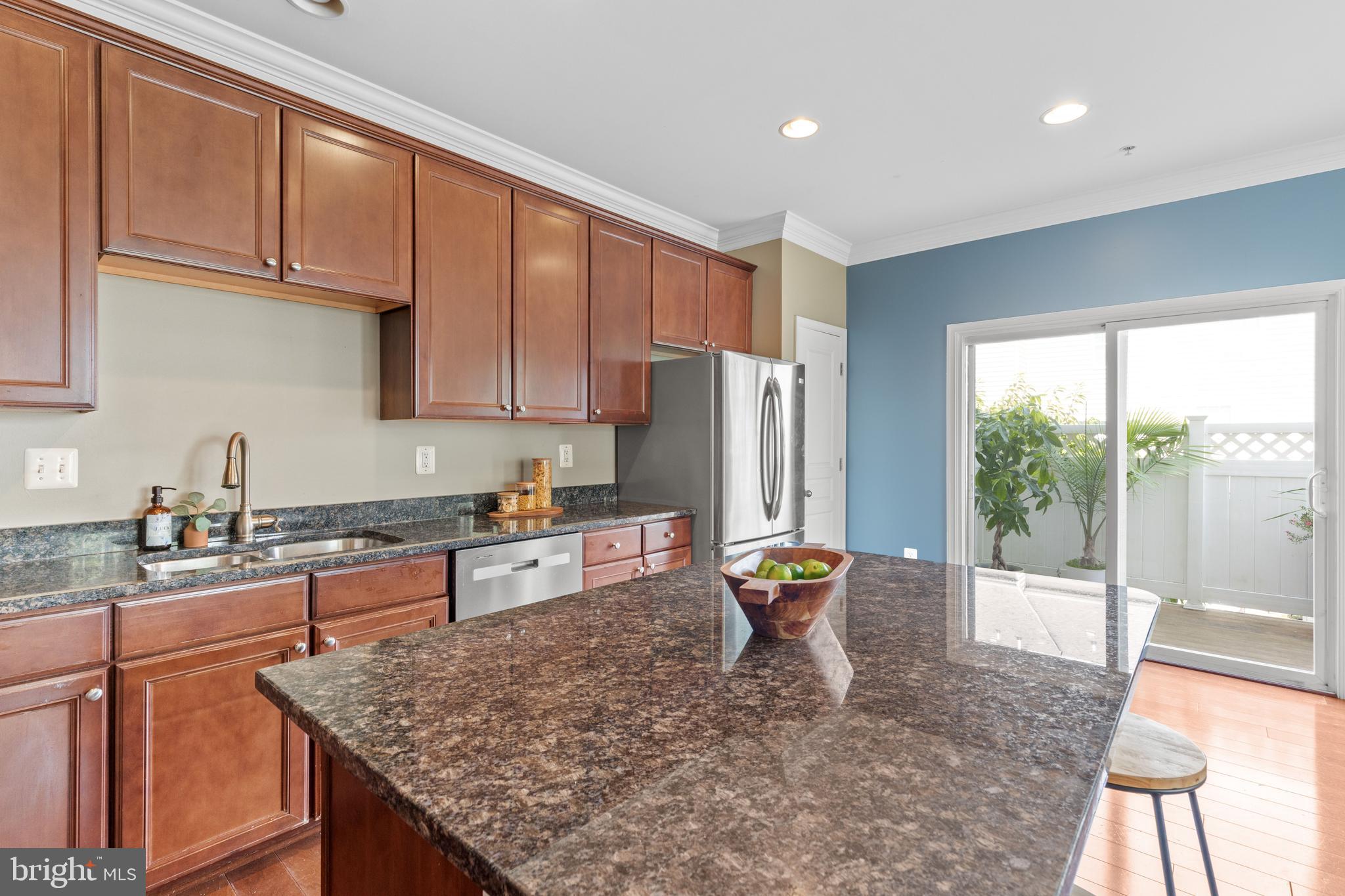 GATEWAY OVERLOOK - Residential