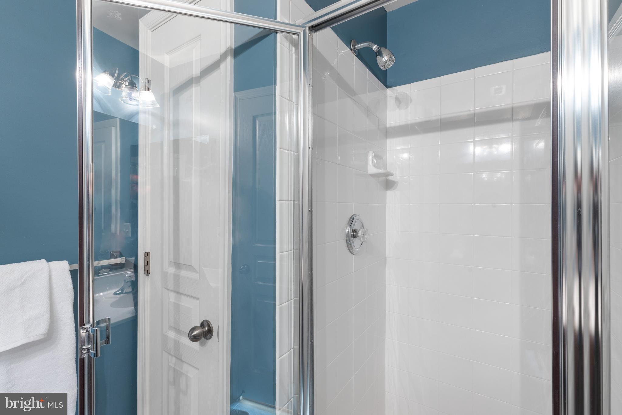 GATEWAY OVERLOOK - Residential