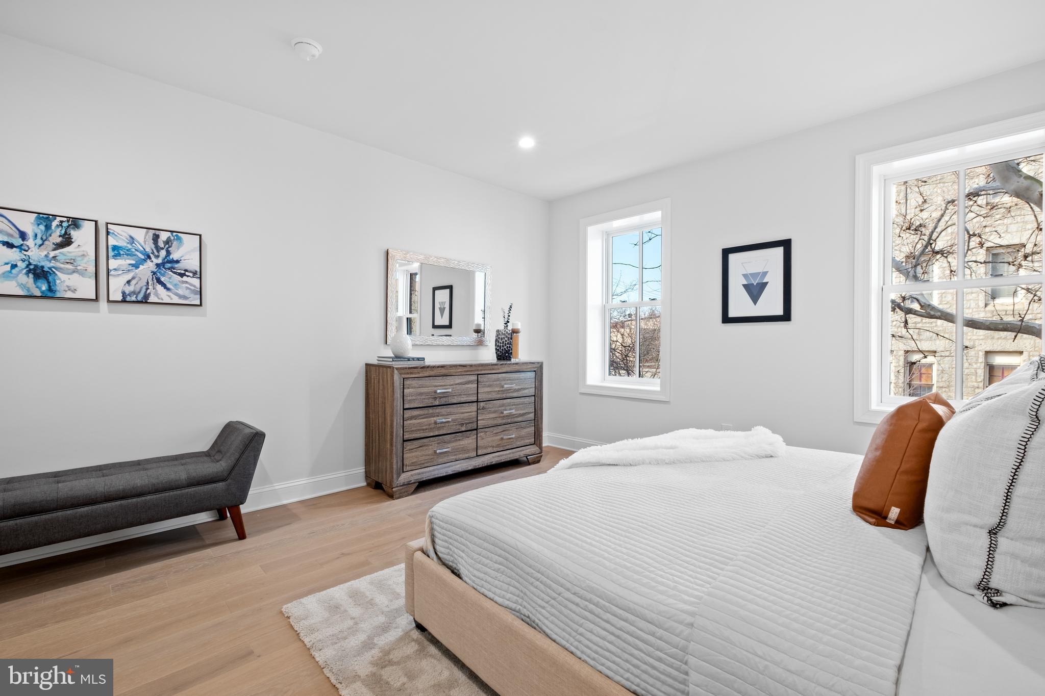 ART MUSEUM AREA - Residential