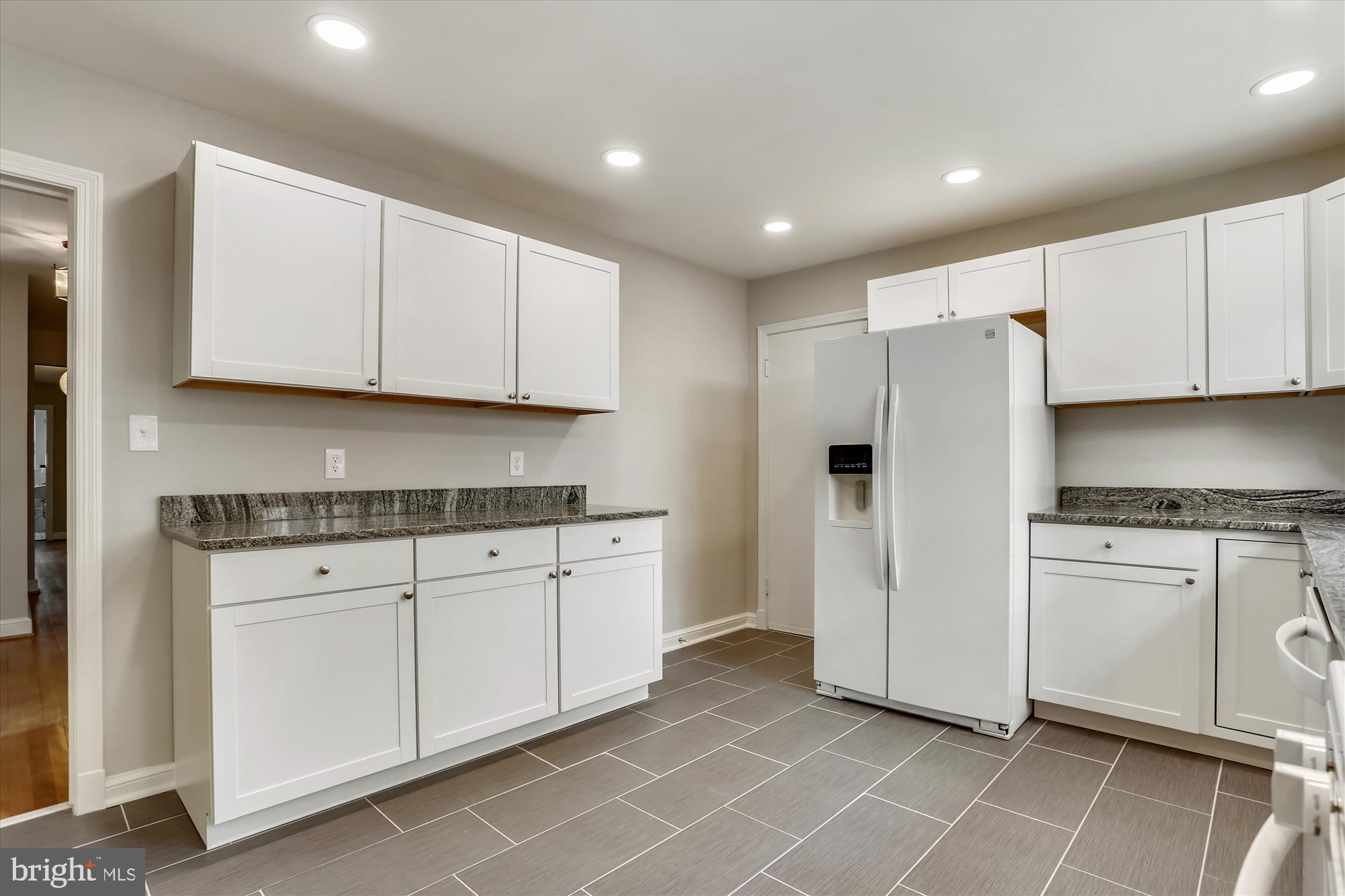 ROLLINGWOOD - Residential Lease