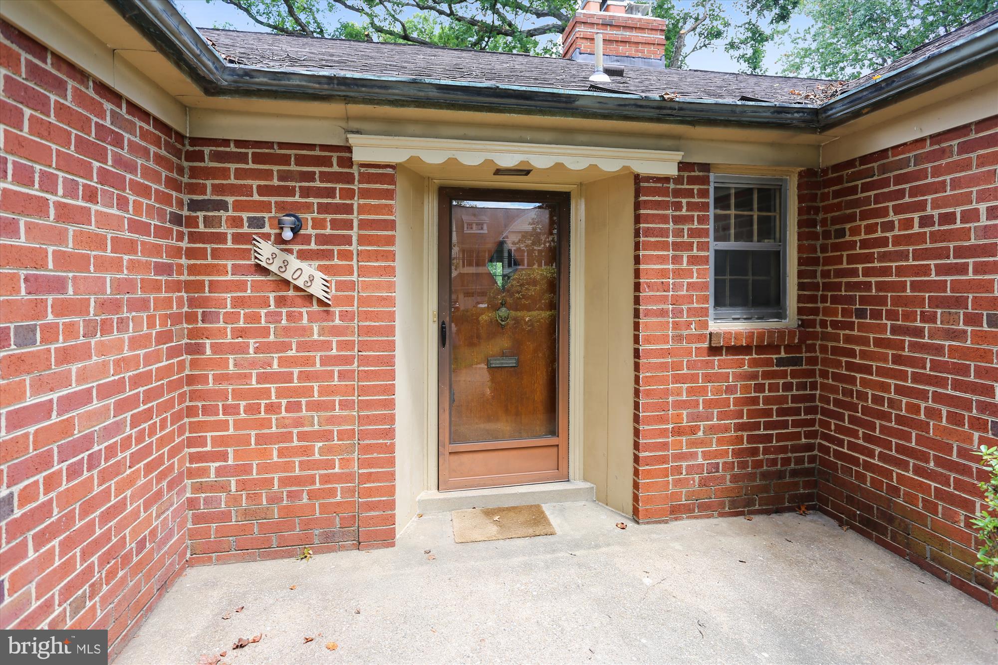 ROLLINGWOOD - Residential Lease