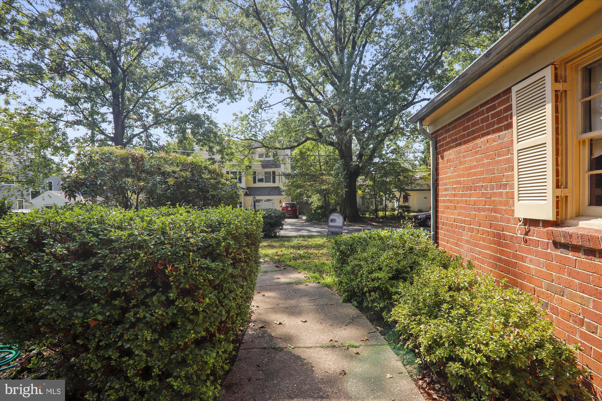 ROLLINGWOOD - Residential Lease