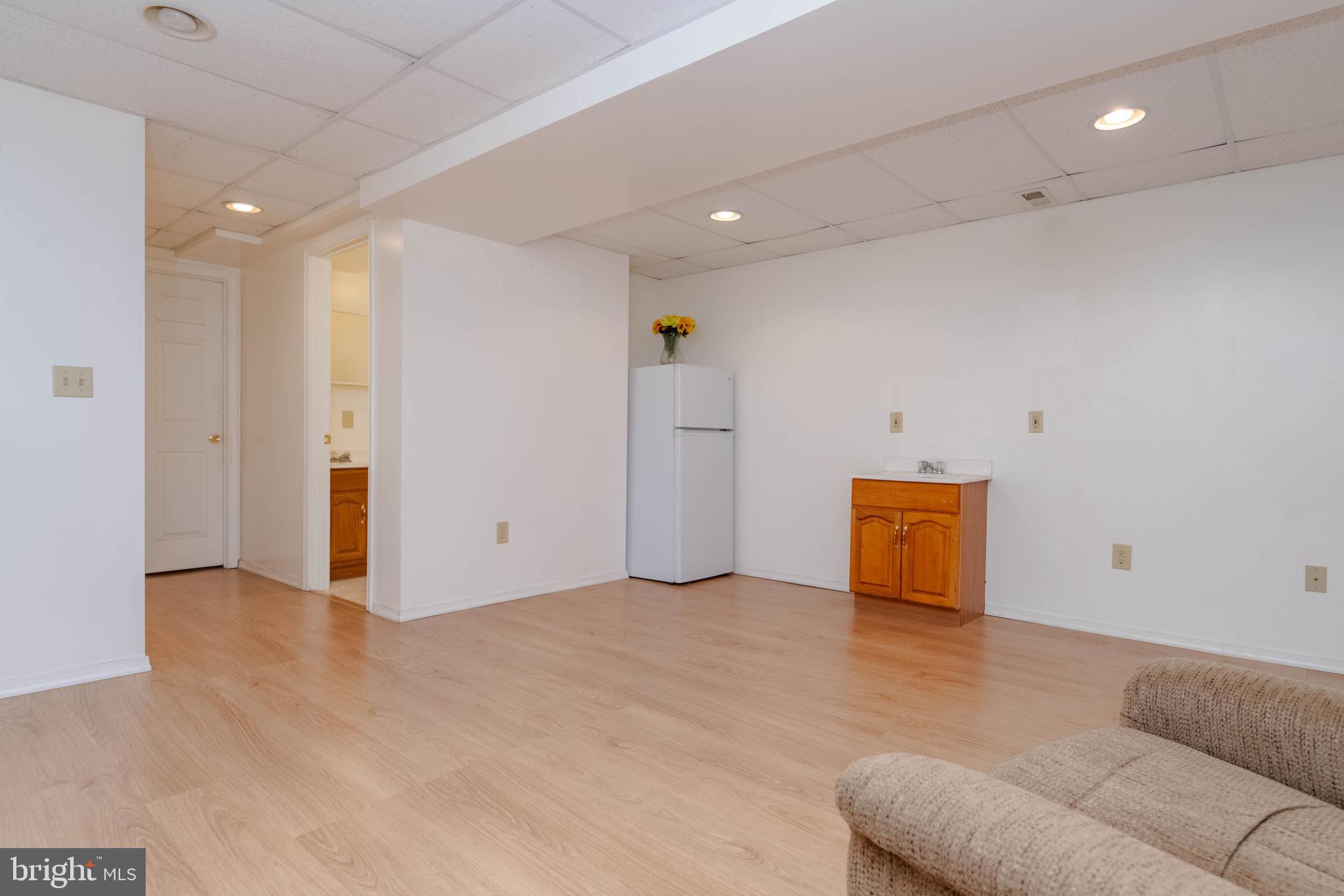 SILVER SANDS - Residential