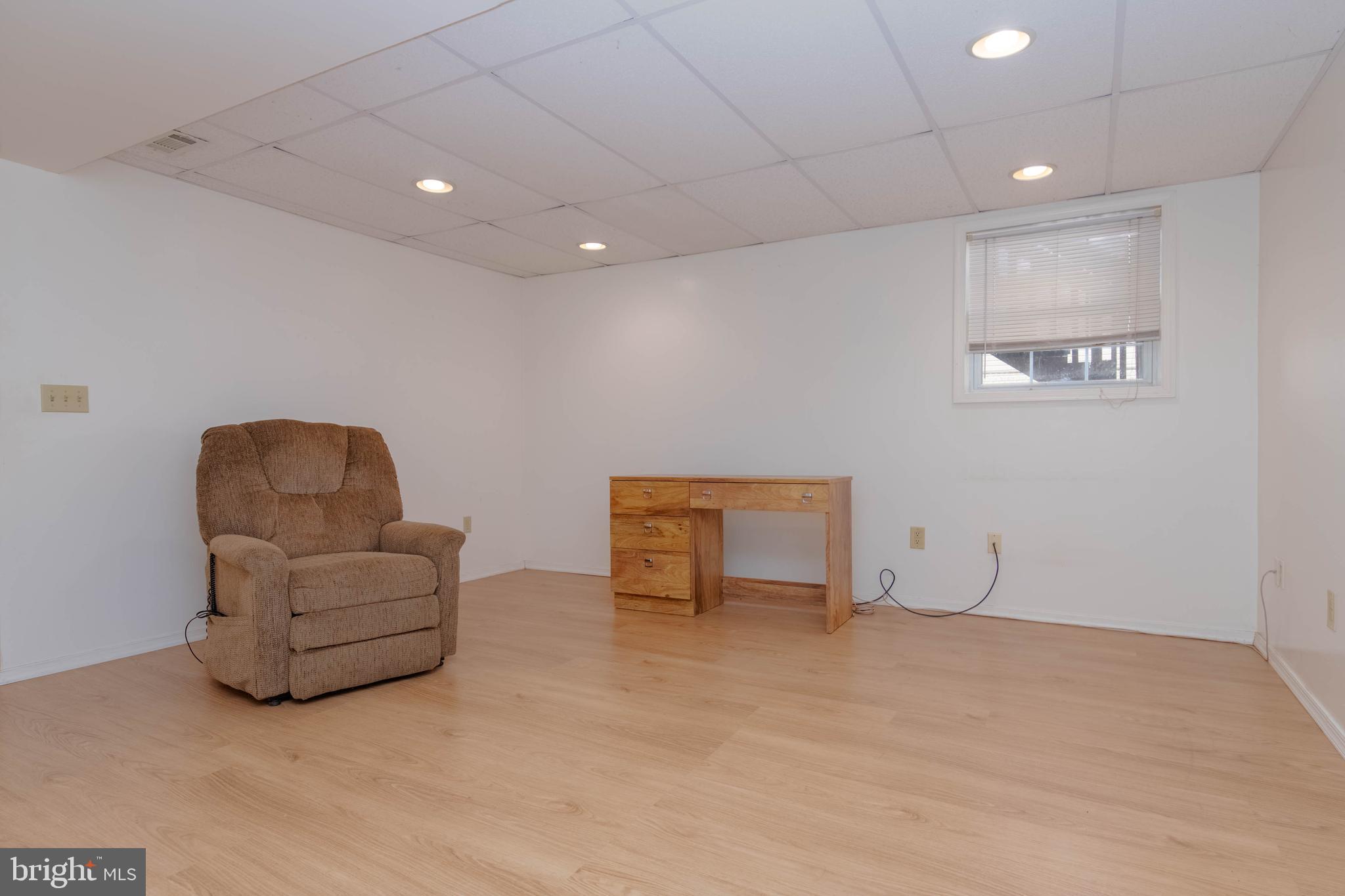 SILVER SANDS - Residential