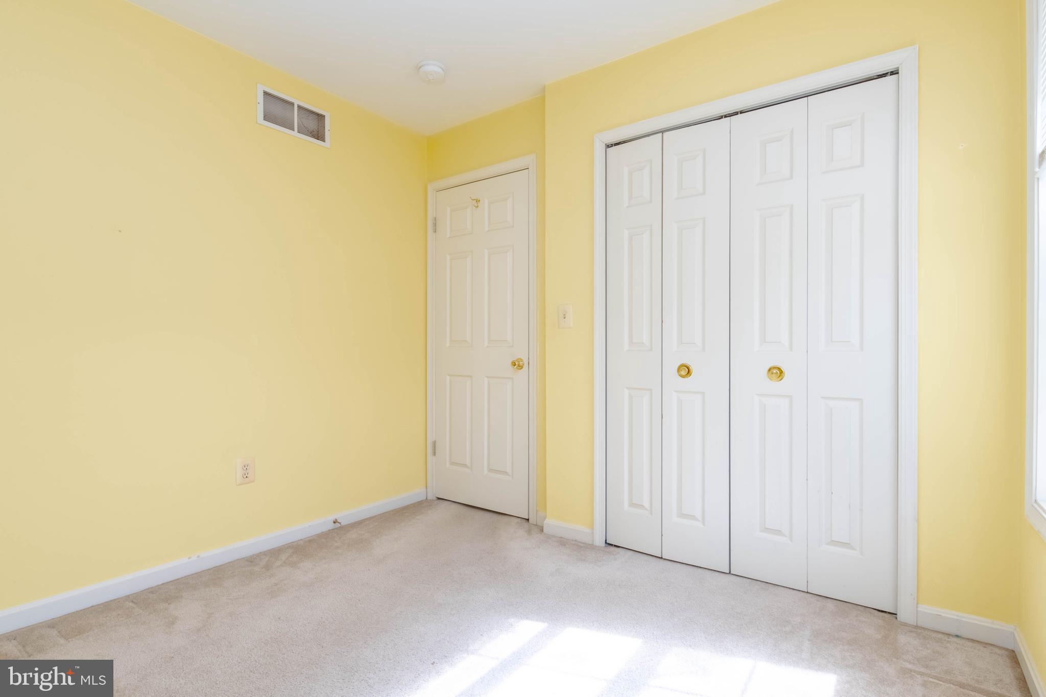 SILVER SANDS - Residential
