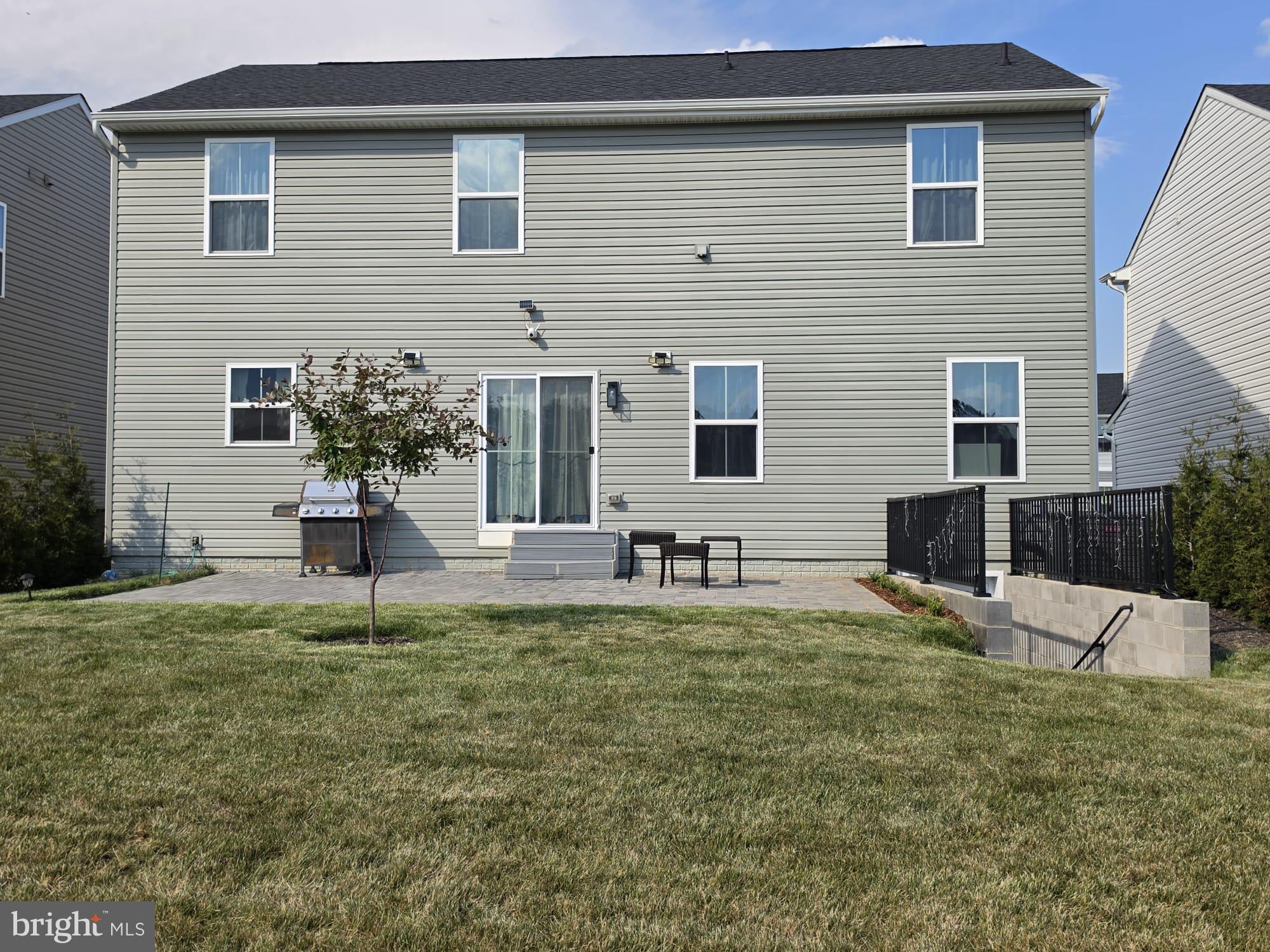 MIDDLETOWN - Residential