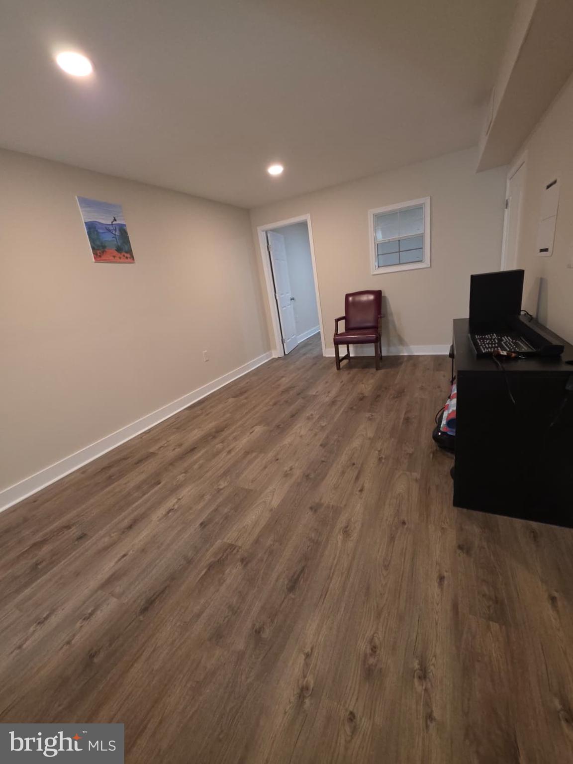 MIDDLETOWN - Residential