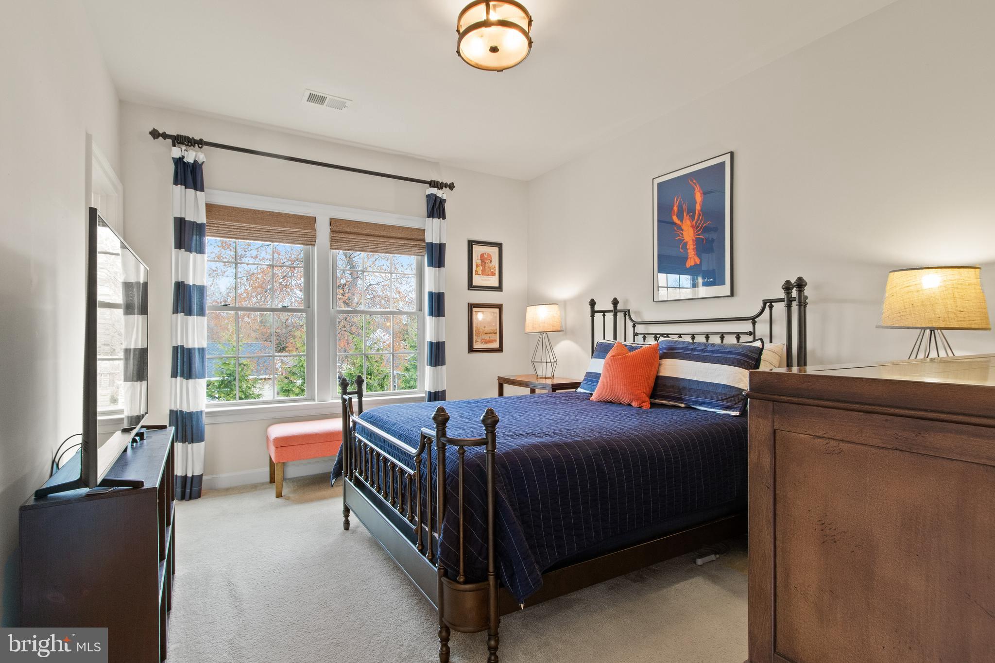 FORT HUNT - Residential