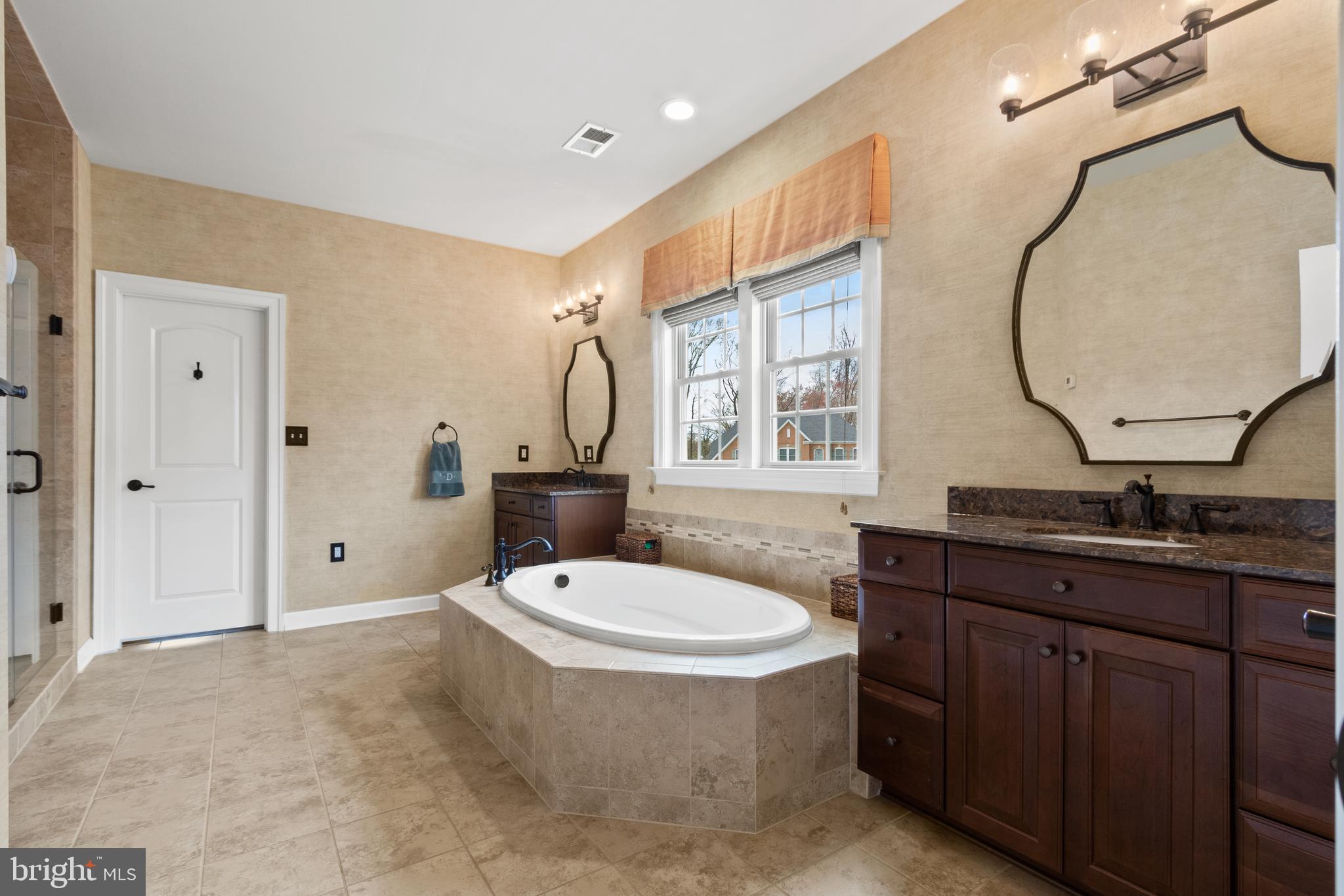 FORT HUNT - Residential