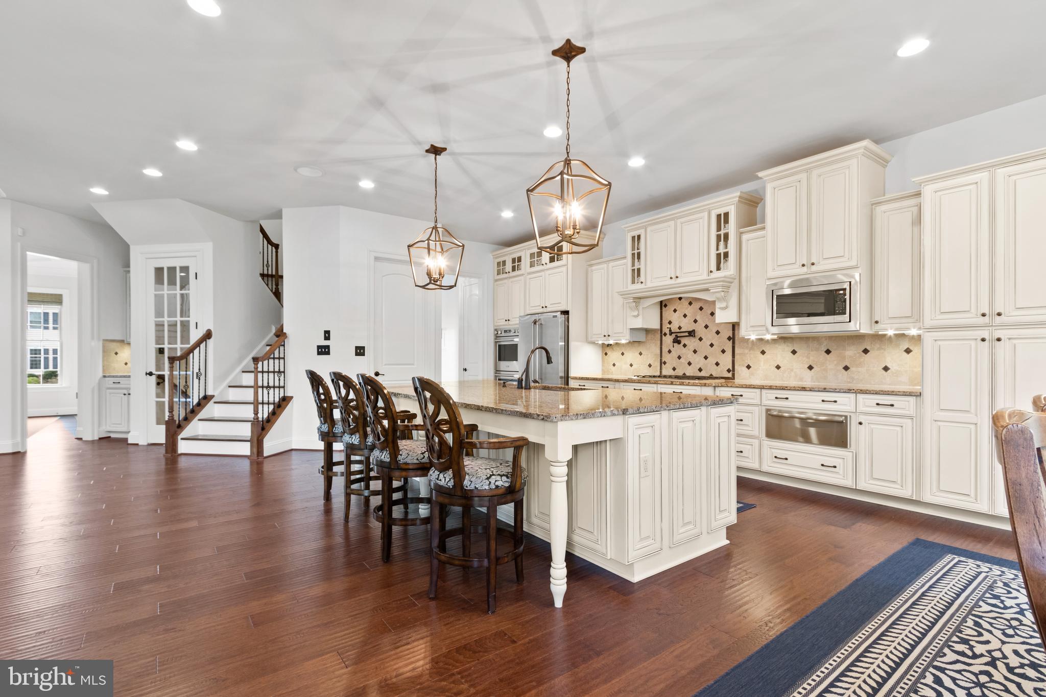 FORT HUNT - Residential