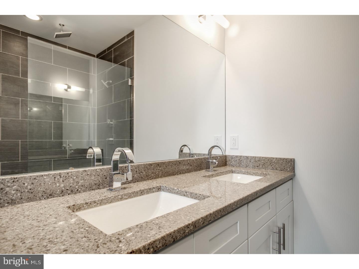 OLDE KENSINGTON - Residential