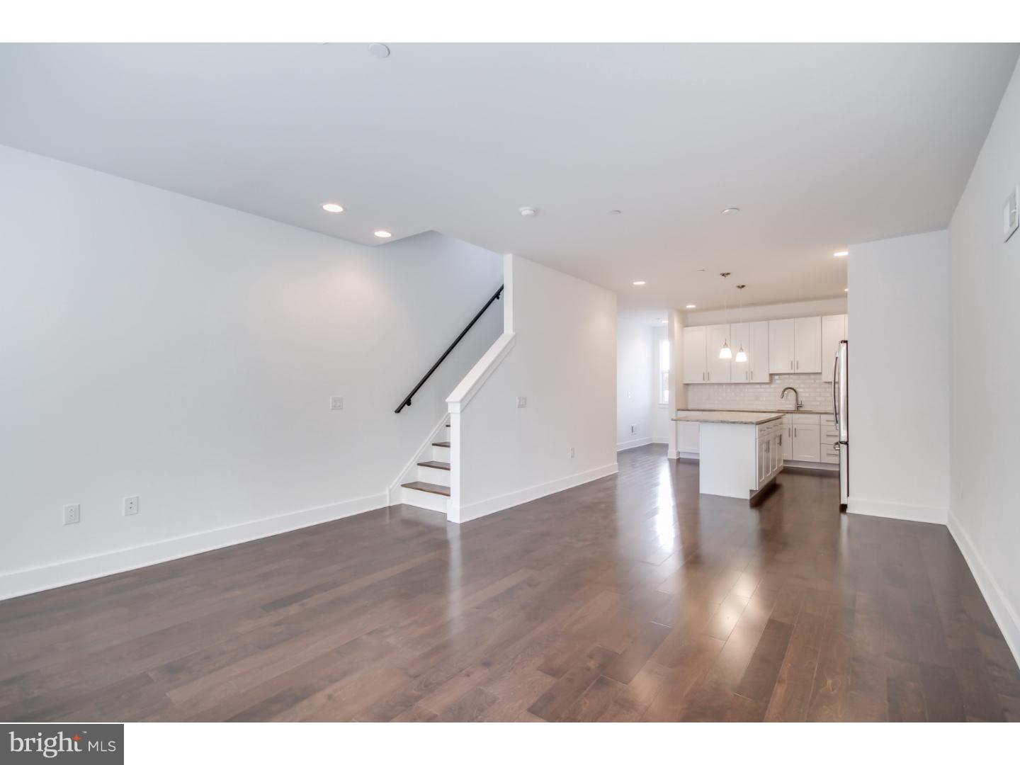 OLDE KENSINGTON - Residential