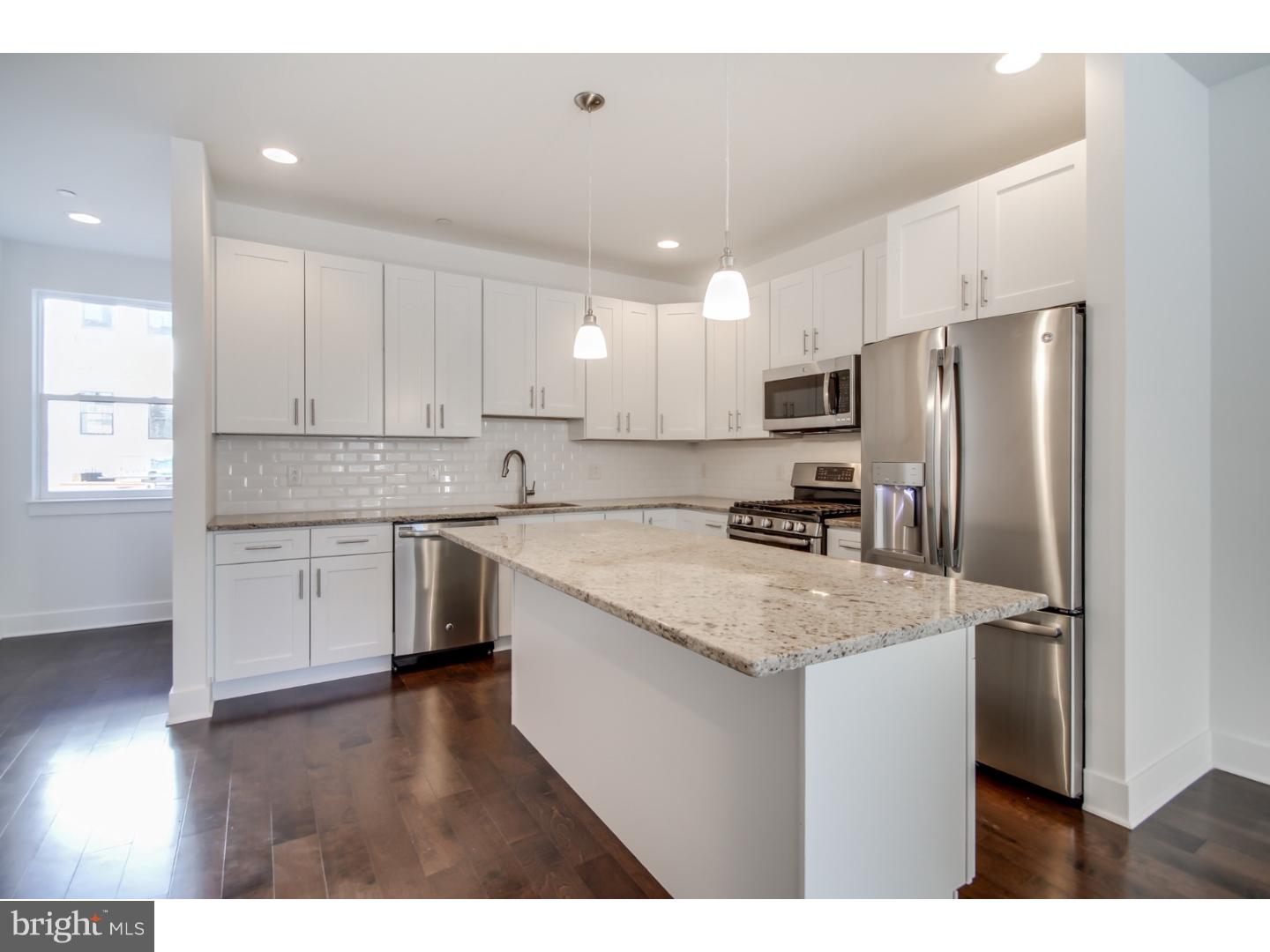 OLDE KENSINGTON - Residential