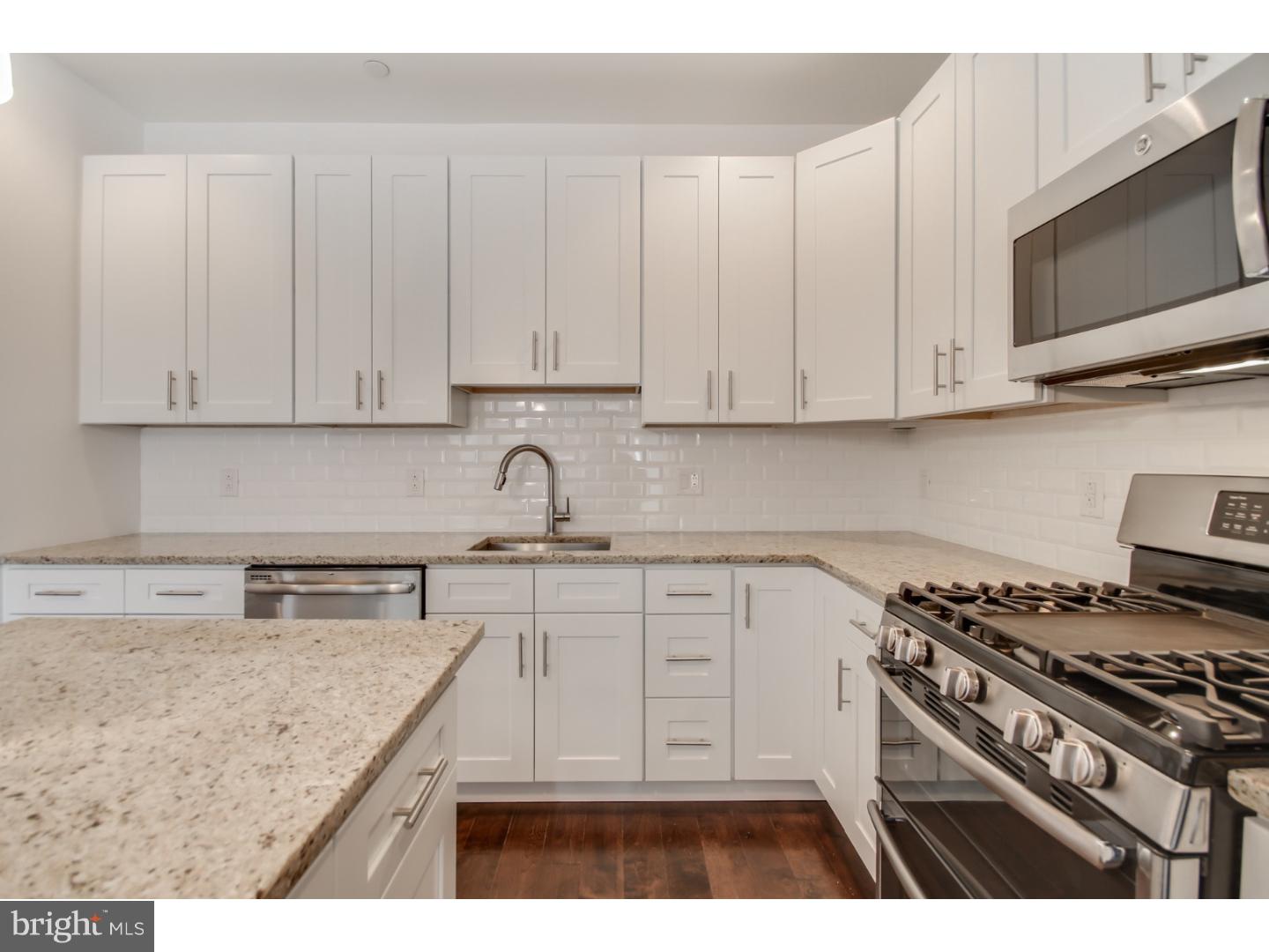 OLDE KENSINGTON - Residential