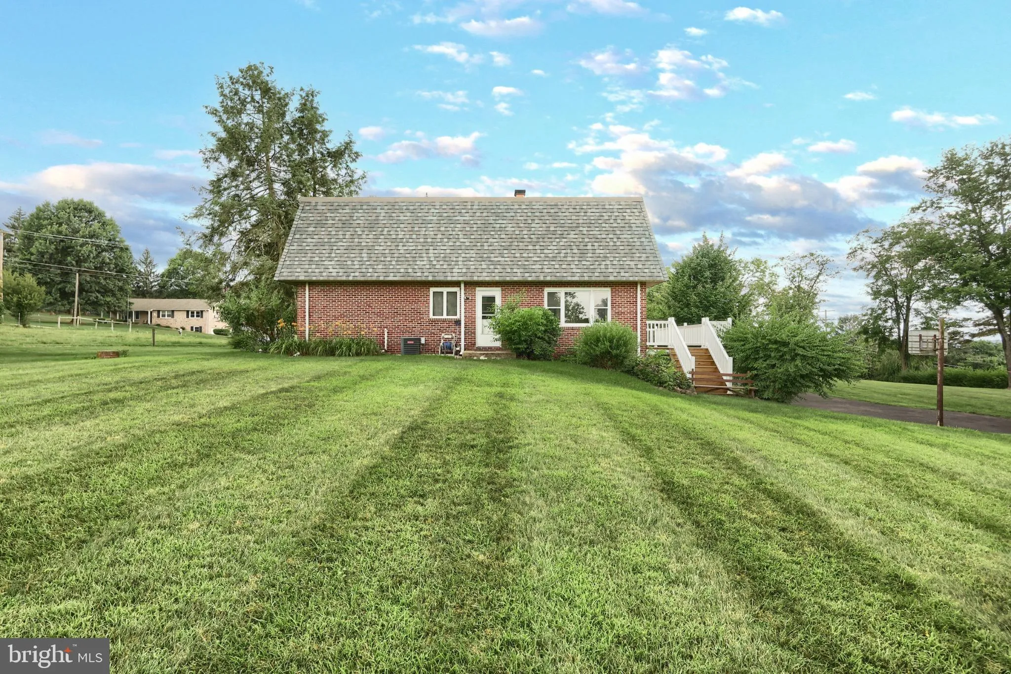 Dover, Pennsylvania 17315, United States, 3 Bedrooms Bedrooms, ,2 BathroomsBathrooms,Residential,Active,180827