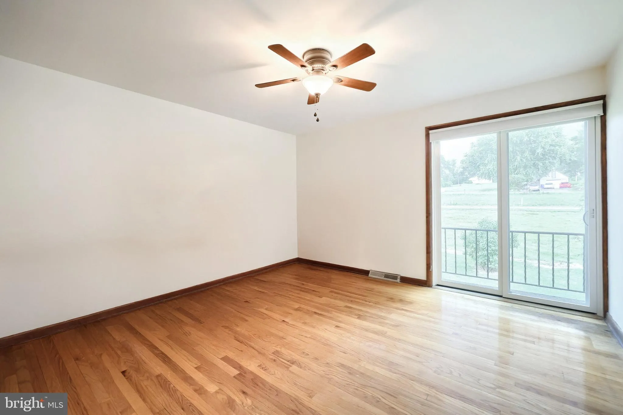 Dover, Pennsylvania 17315, United States, 3 Bedrooms Bedrooms, ,2 BathroomsBathrooms,Residential,Active,180827