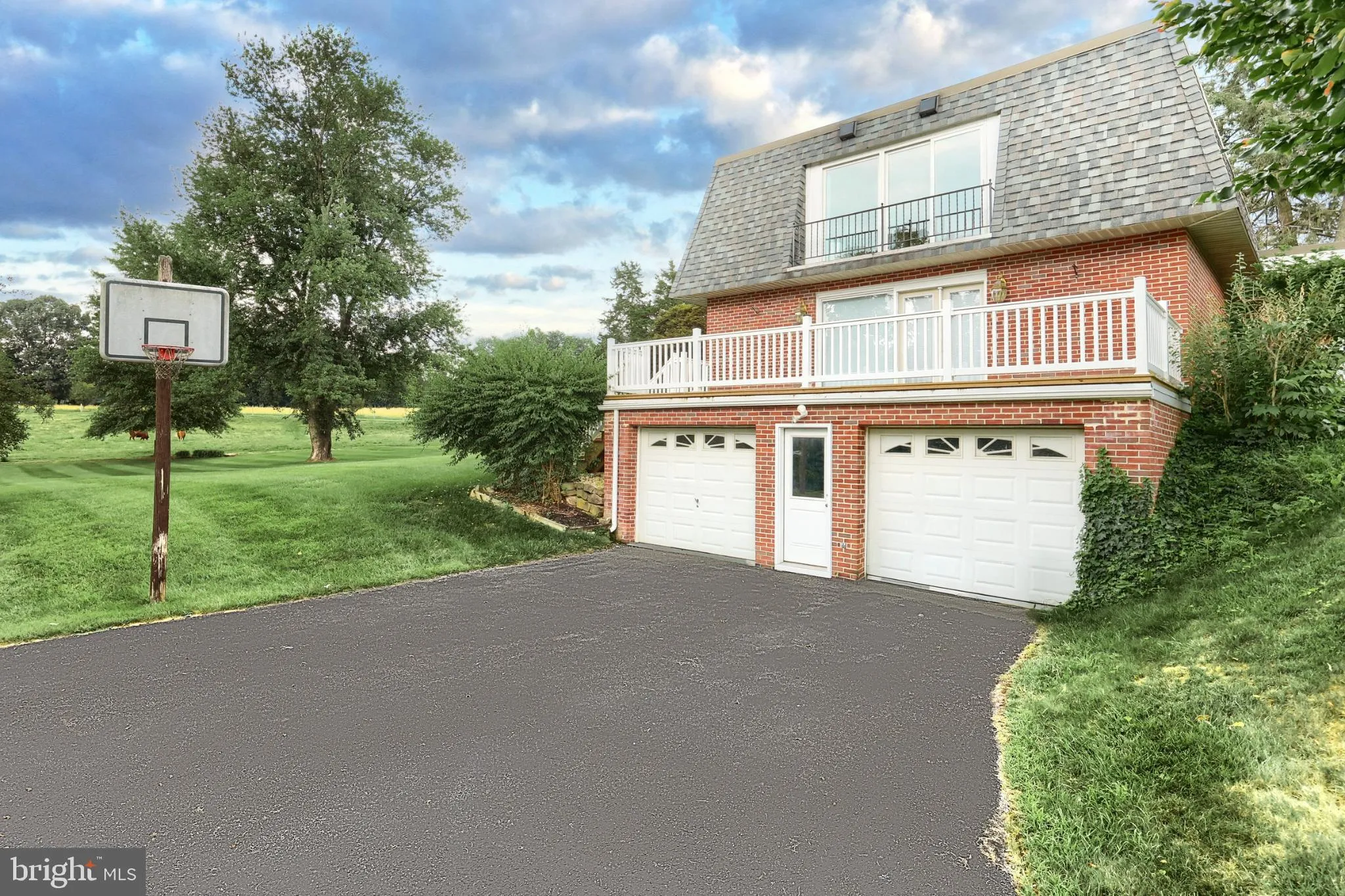 Dover, Pennsylvania 17315, United States, 3 Bedrooms Bedrooms, ,2 BathroomsBathrooms,Residential,Active,180827