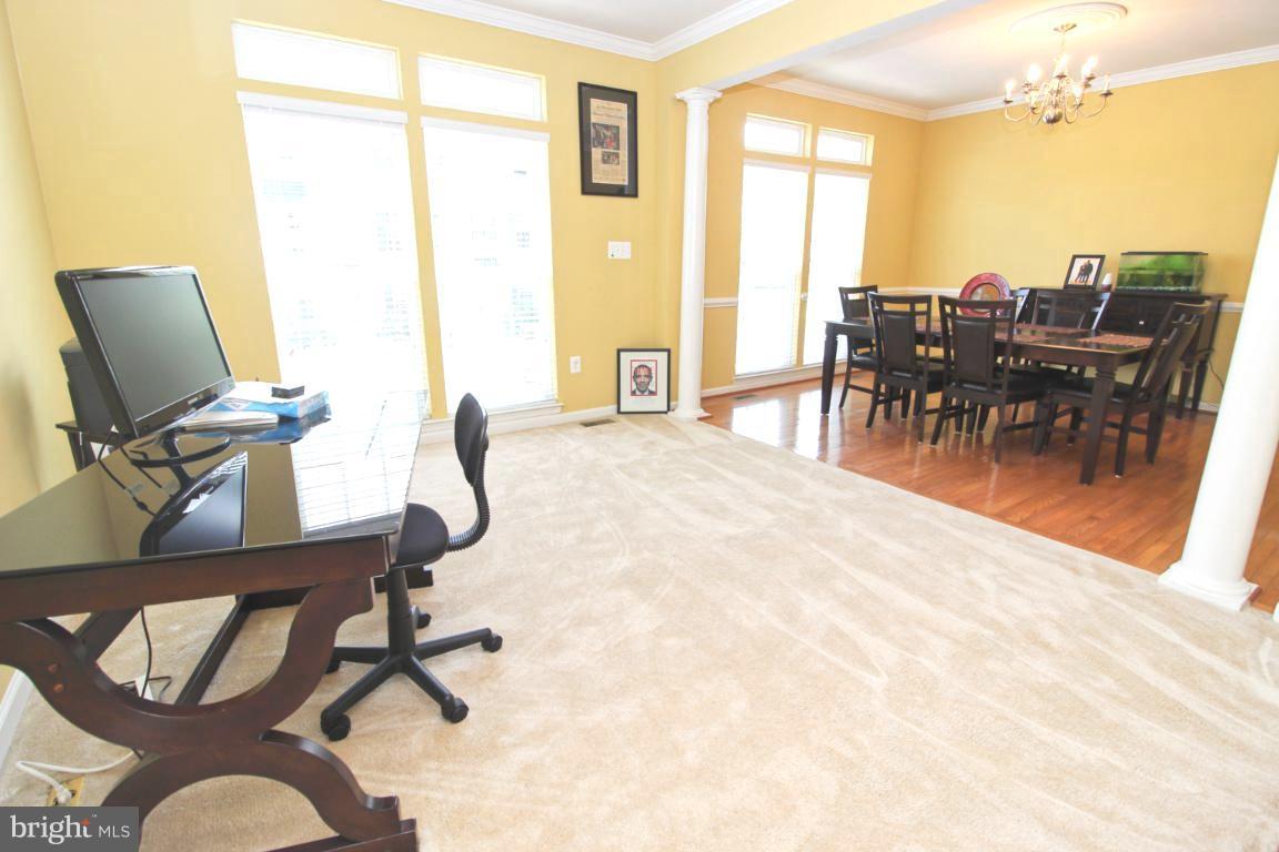 THE CRESCENT AT CHERRY LANE - Residential