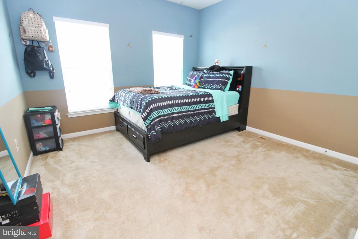 THE CRESCENT AT CHERRY LANE - Residential