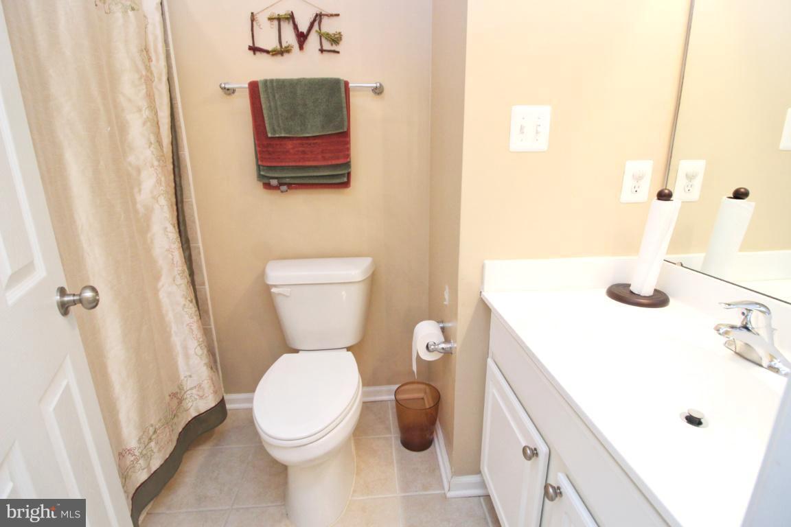 THE CRESCENT AT CHERRY LANE - Residential