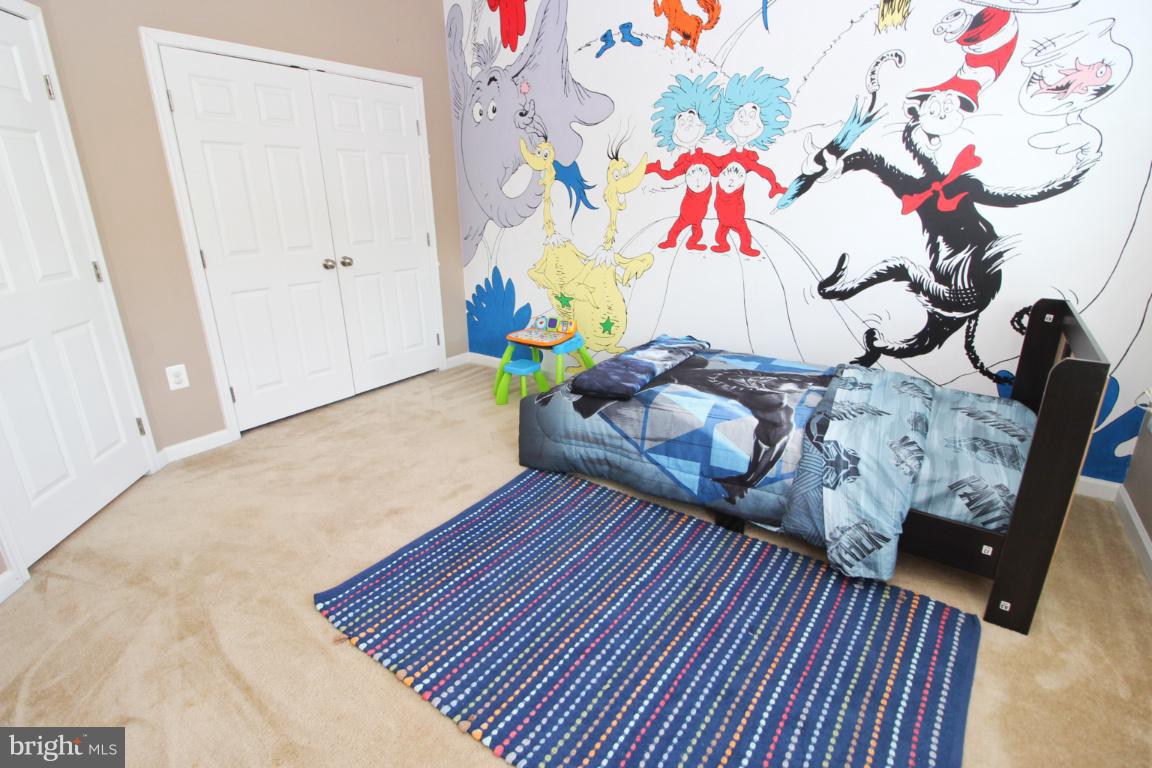 THE CRESCENT AT CHERRY LANE - Residential