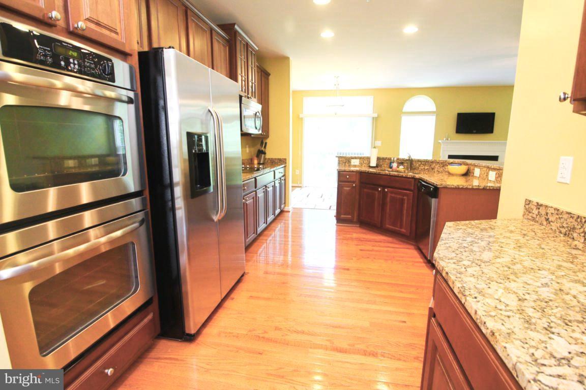 THE CRESCENT AT CHERRY LANE - Residential