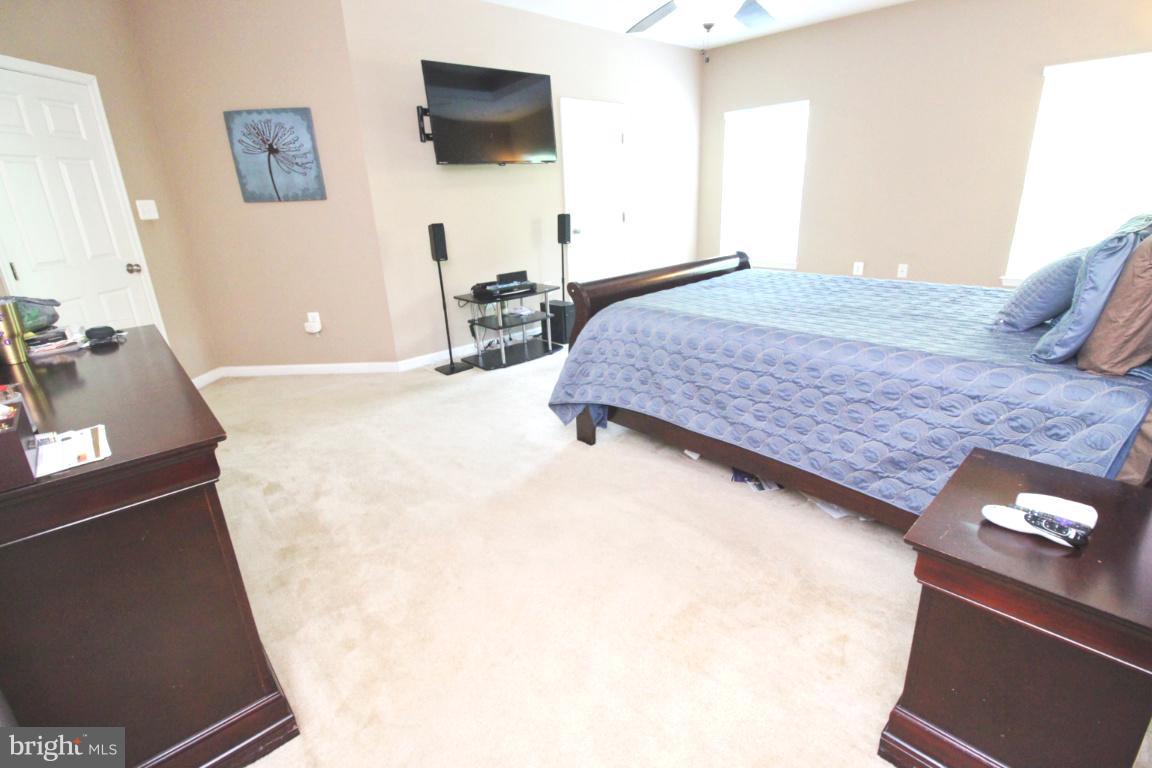 THE CRESCENT AT CHERRY LANE - Residential