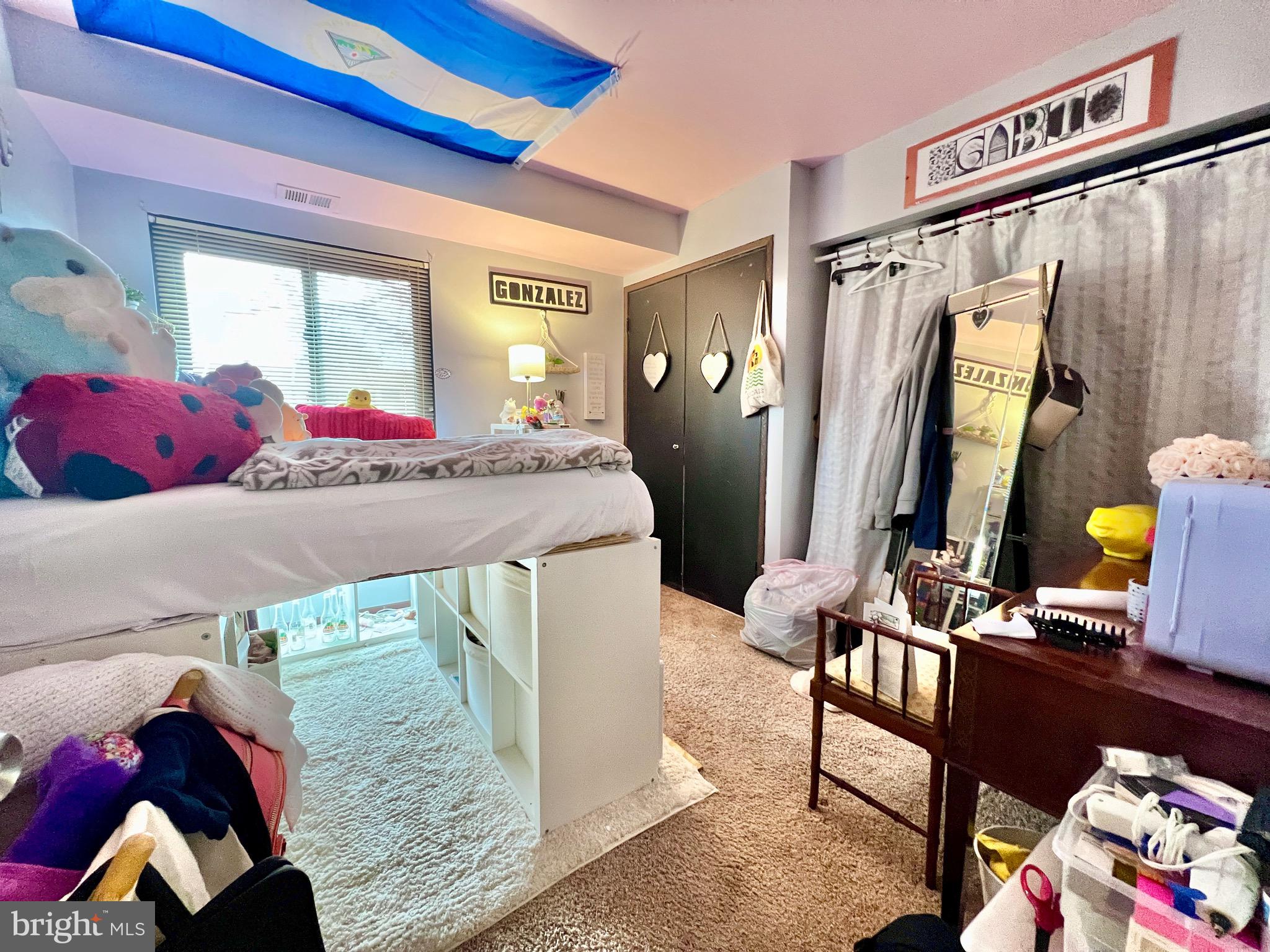 SUMMERTREE CONDO APTS - Residential