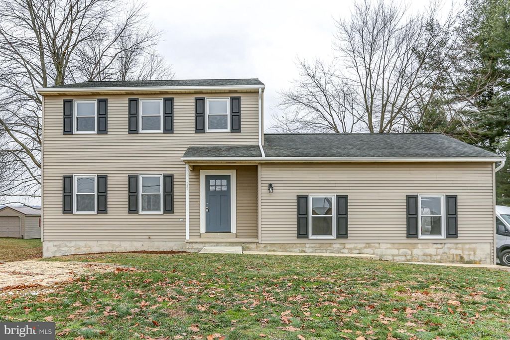 Photo of 269 Rock Point Road, MARIETTA, PA 17547 (MLS # PALA2062366)