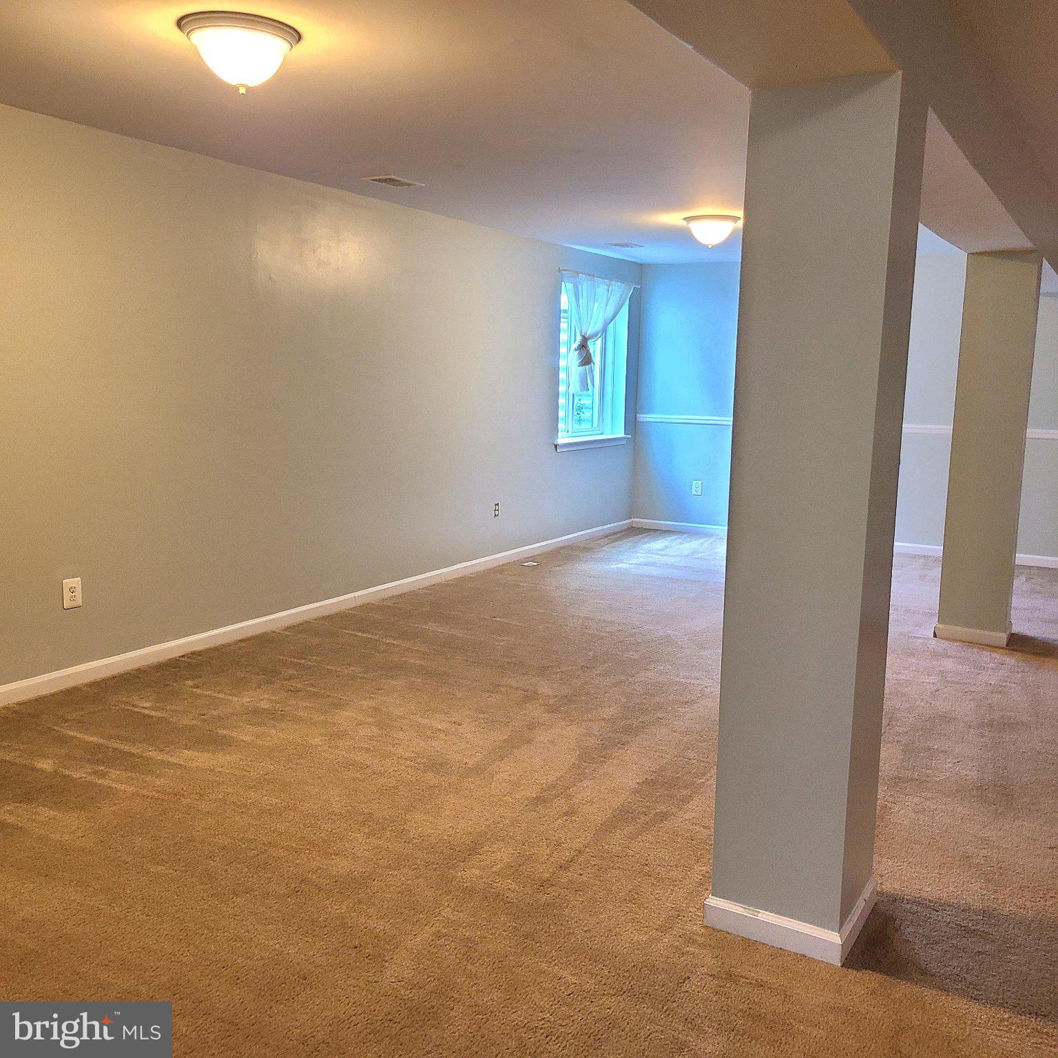 FOUR SEASONS AT SILVER MAPLE - Residential