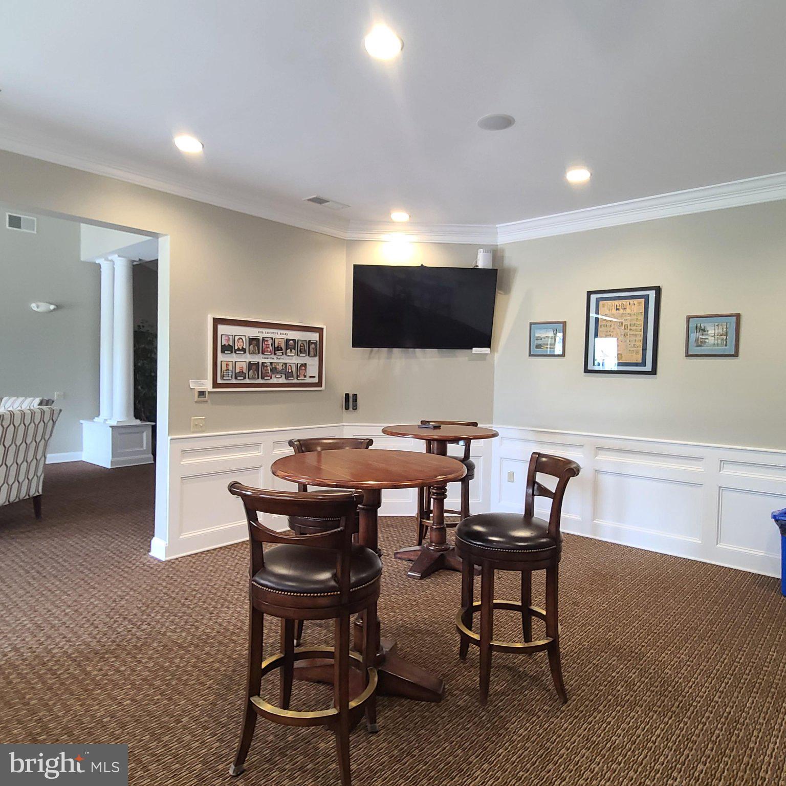 FOUR SEASONS AT SILVER MAPLE - Residential
