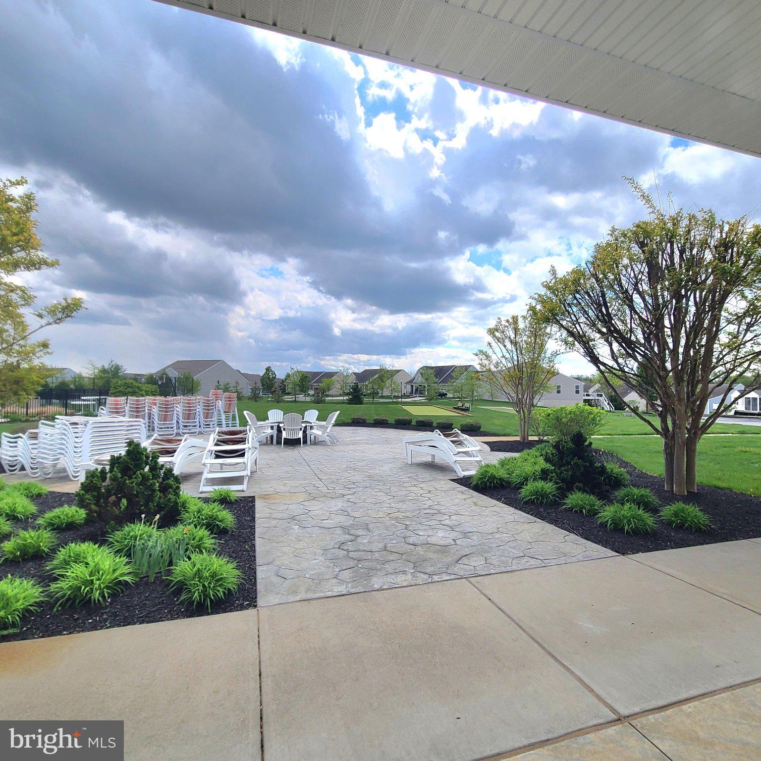 FOUR SEASONS AT SILVER MAPLE - Residential
