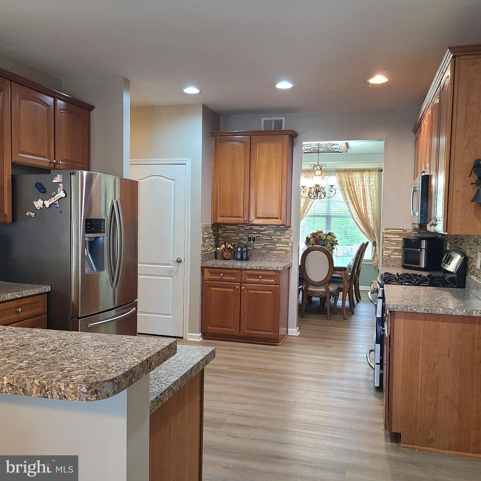 FOUR SEASONS AT SILVER MAPLE - Residential