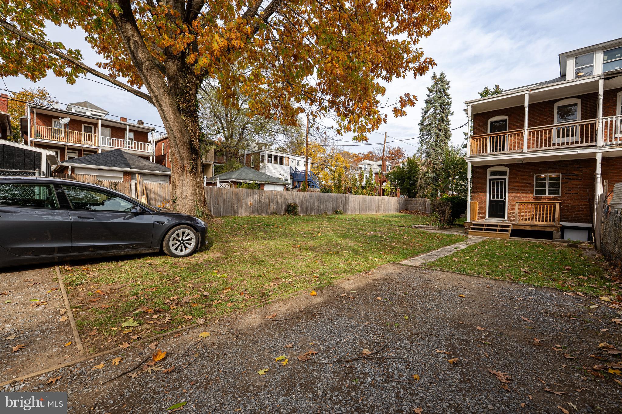 ALLISON HILL - Residential