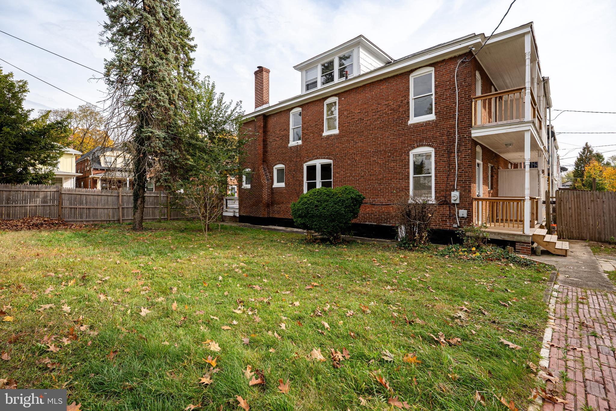 ALLISON HILL - Residential