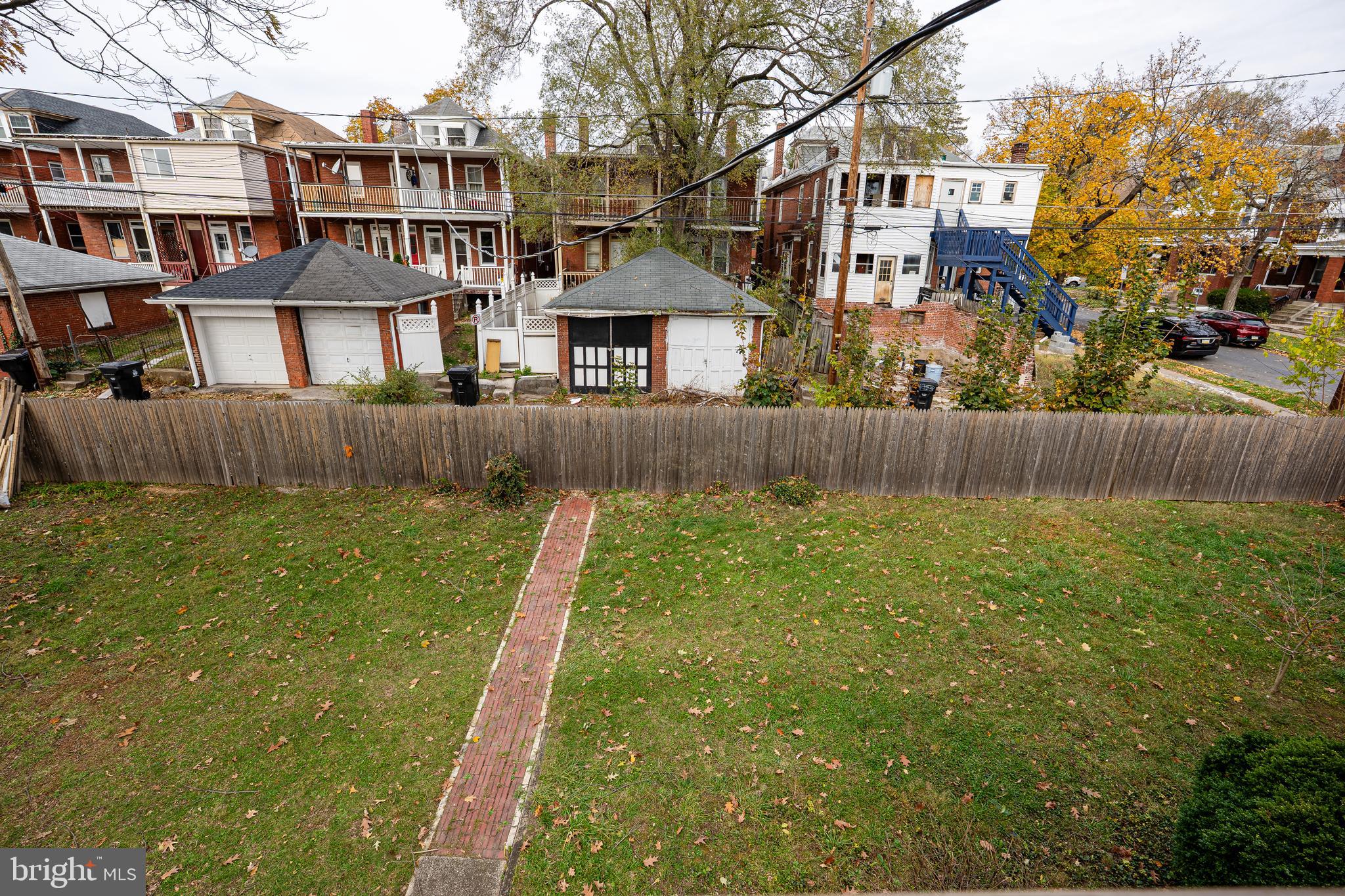 ALLISON HILL - Residential