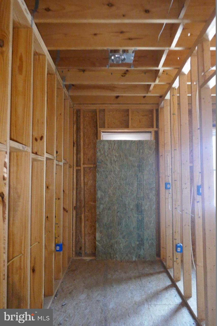 LITTLE ITALY - Residential