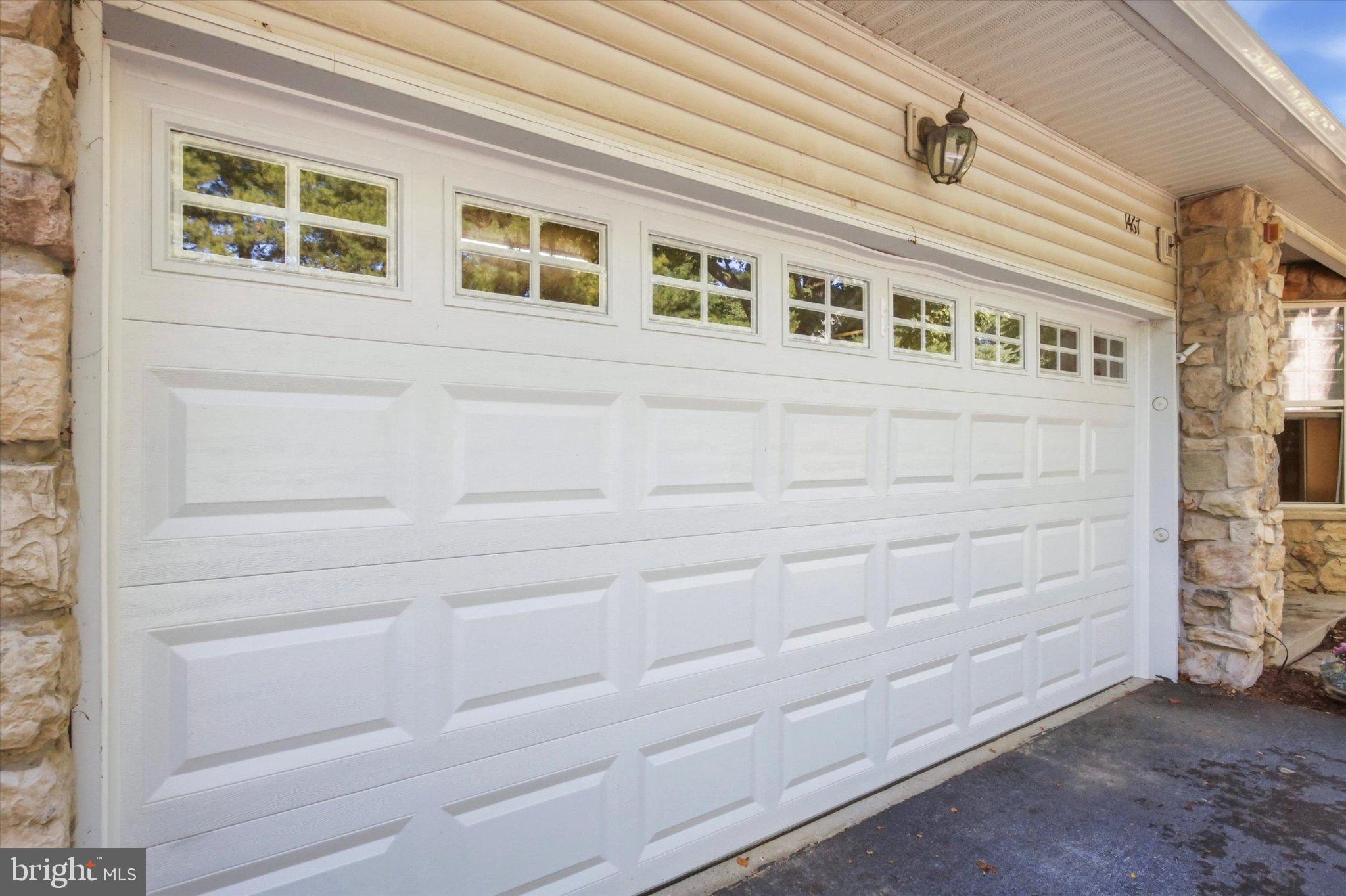 1467 COUNTRY CLUB DRIVE