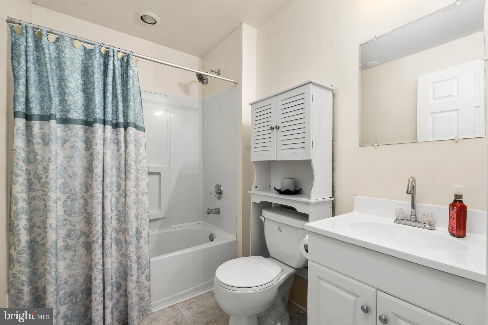 WESTVIEW ESTATES - Residential