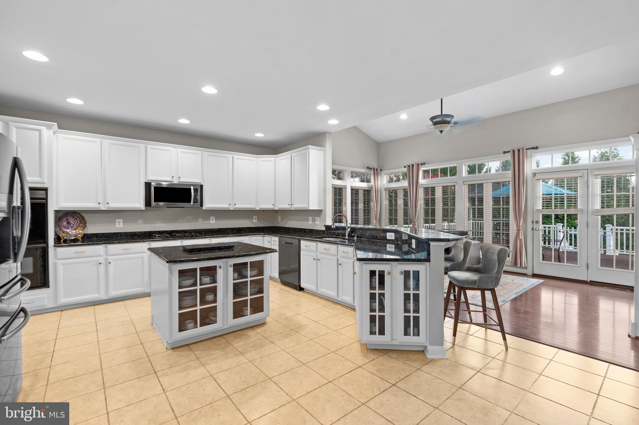 WESTVIEW ESTATES - Residential